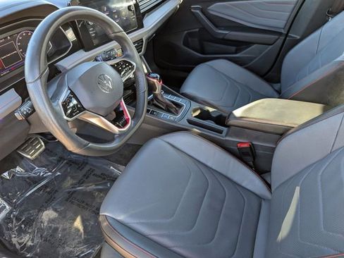 Used 2025 Volkswagen Jetta GLI Autobahn image 10