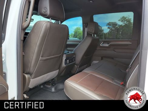 Used 2025 GMC Sierra 2500 Denali w/ Denali Reserve Package AWD/4WD image 15
