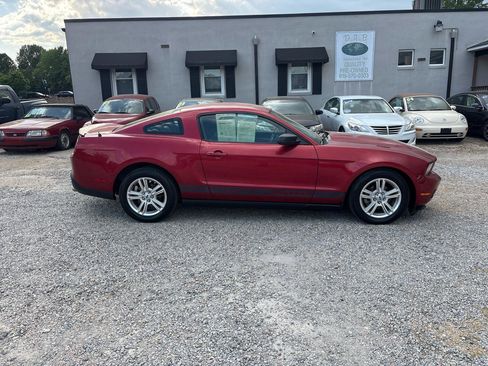 Used 2010 Ford Mustang Coupe RWD image 6