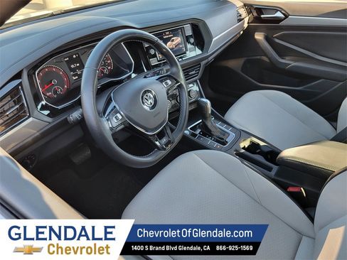 Used 2020 Volkswagen Jetta R-Line image 16