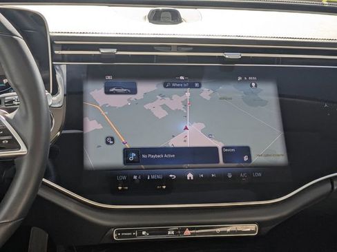 Used 2025 Mercedes-Benz E 350 4MATIC Sedan image 15