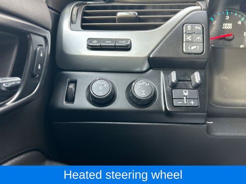 Certified 2020 Chevrolet Suburban Premier w/ Premier Plus Edition image 20