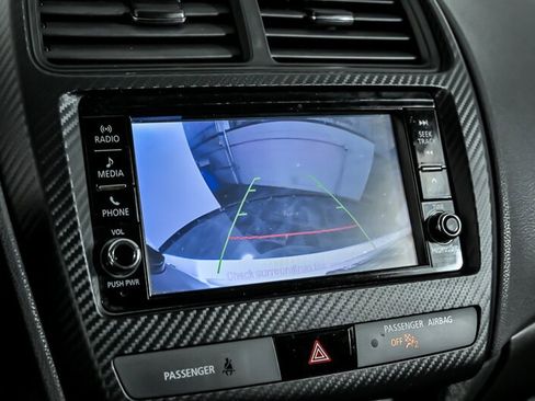 Used 2020 Mitsubishi Outlander Sport ES FWD image 28