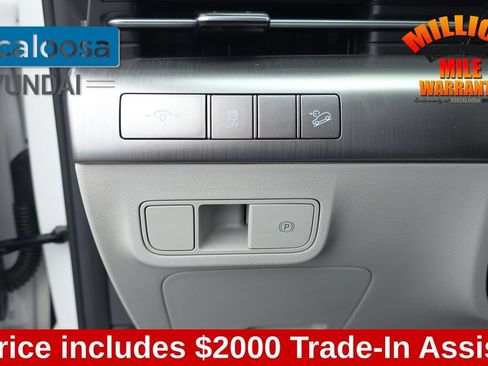 Used 2024 Hyundai Kona SEL w/ Convenience Package AWD/4WD image 14