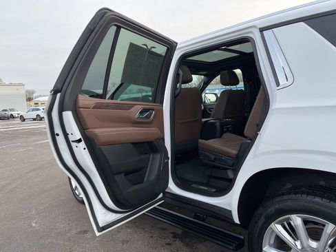 Used 2023 Chevrolet Tahoe High Country w/ LPO, Illumination Package image 20