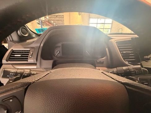 Used 2023 Honda Passport TrailSport image 10
