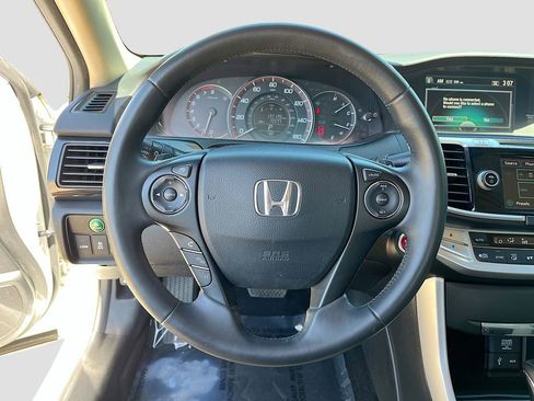 Used 2015 Honda Accord EX-L image 17