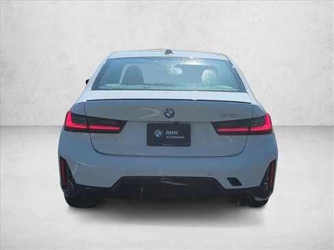 Used 2026 BMW 330i Sedan w/ M Sport Package image 4