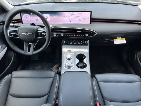 New 2026 Genesis GV70 2.5T Advanced w/ G1 Accessory Package AWD/4WD image 18