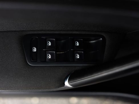 Used 2019 Volkswagen GTI S FWD image 26