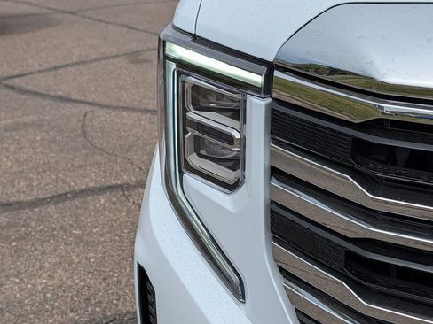 New 2026 GMC Sierra 1500 SLT w/ SLT Premium Plus Package AWD/4WD image 4