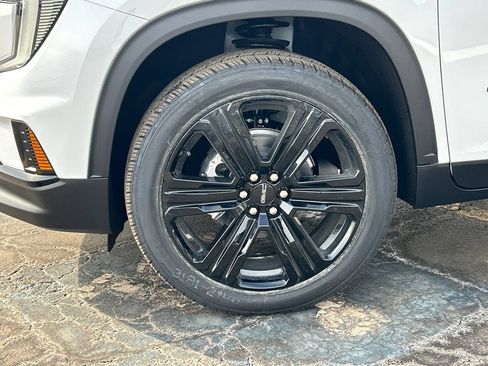 New 2026 GMC Acadia Elevation w/ Black Edition AWD/4WD image 13