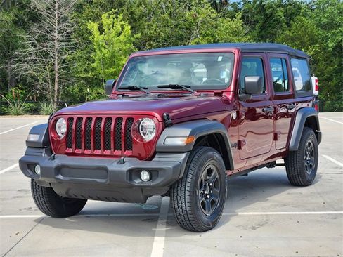 Used 2021 Jeep Wrangler Unlimited Sport image 4