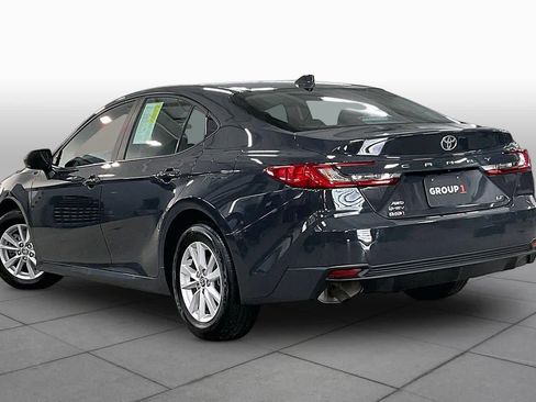 Used 2025 Toyota Camry LE AWD/4WD image 12