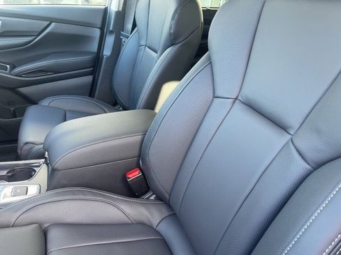 New 2026 Subaru Ascent Limited image 18