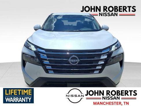 New 2026 Nissan Rogue SV image 10