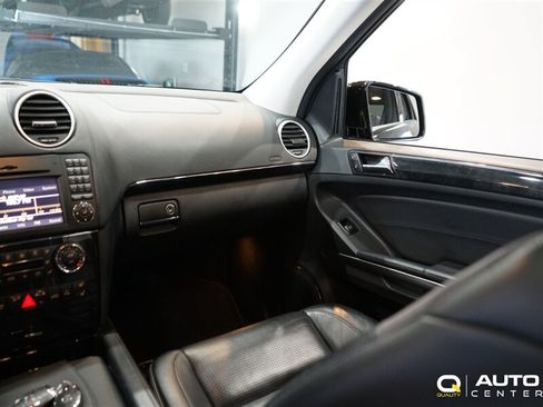 Used 2011 Mercedes-Benz ML 63 AMG 4MATIC image 23