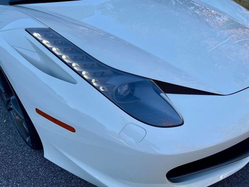 Used 2013 Ferrari 458 Spider image 38