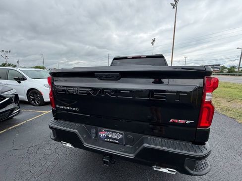 Used 2024 Chevrolet Silverado 1500 RST AWD/4WD image 4