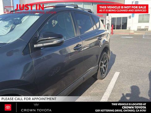 Used 2017 Toyota RAV4 SE w/ Power Special Value Package FWD image 6