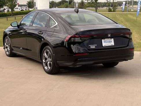 Used 2024 Honda Accord EX image 5