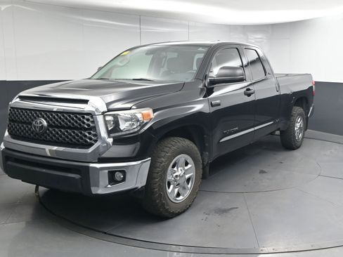 Used 2021 Toyota Tundra SR5 w/ SR5 Upgrade Package image 1