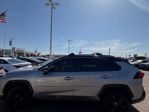 Used 2020 Toyota RAV4 XSE AWD/4WD image 1