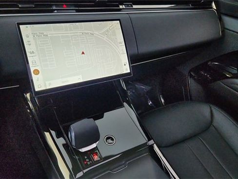 Used 2024 Land Rover Range Rover Sport Dynamic SE image 43