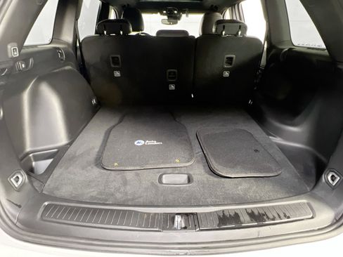 Used 2023 Jeep Grand Cherokee Altitude image 25