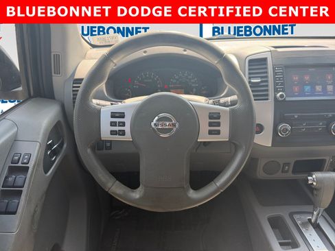 Used 2019 Nissan Frontier SV RWD image 13