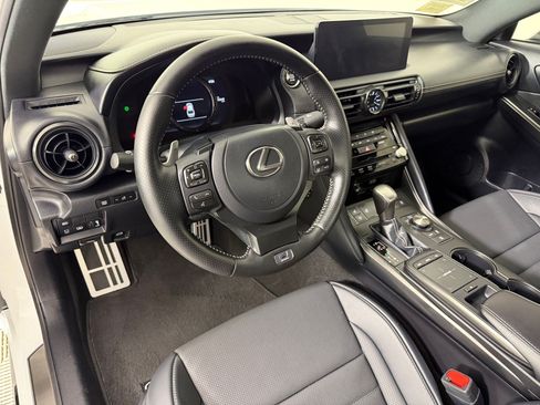 Used 2025 Lexus IS 500 w/ Accessory Package 2 RWD image 29