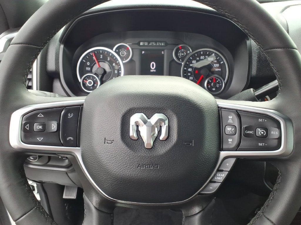 Certified 2026 RAM 2500 Big Horn AWD/4WD image 5