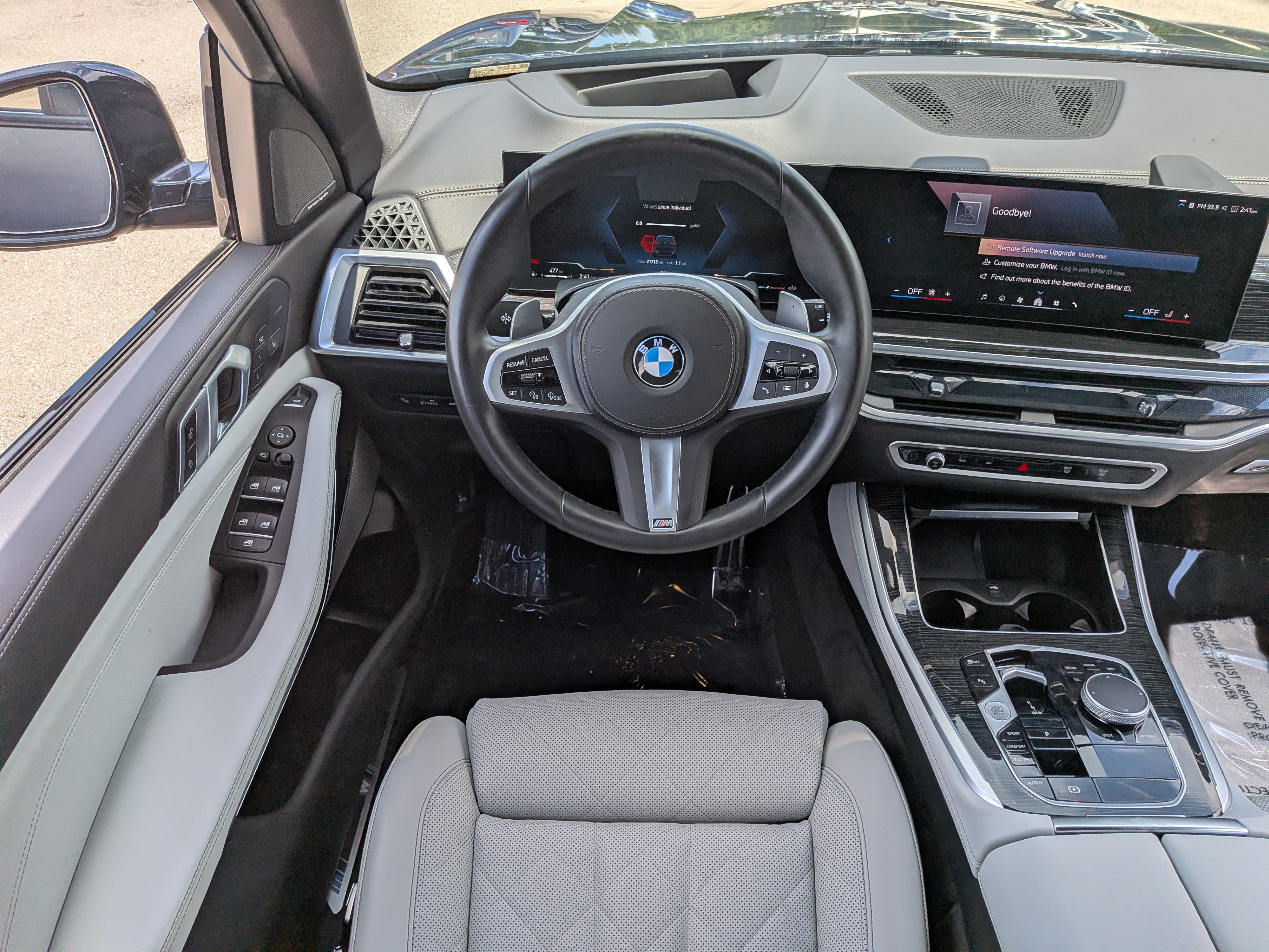 Used 2026 BMW X5 sDrive40i w/ M Sport Package RWD image 19