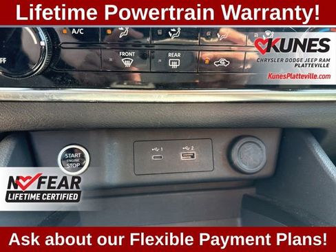 Used 2023 Nissan Rogue S AWD/4WD image 27