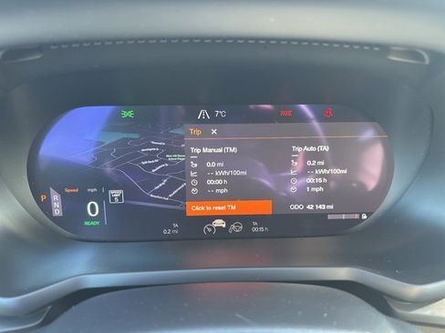 Used 2022 Polestar Polestar 2 w/ Performance Package image 23