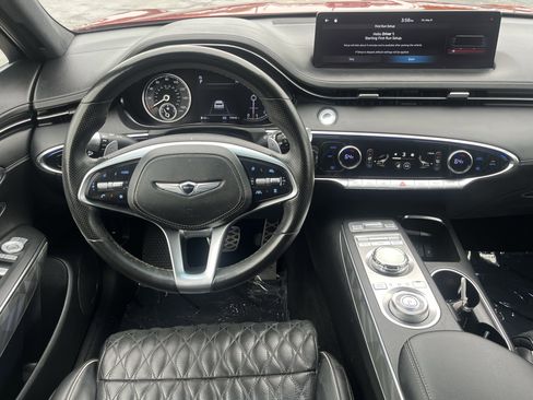 Used 2022 Genesis GV70 3.5T Sport w/ Sport Advanced Package AWD/4WD image 17