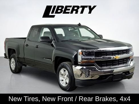 Used 2018 Chevrolet Silverado 1500 LT w/ All Star Edition AWD/4WD image 1