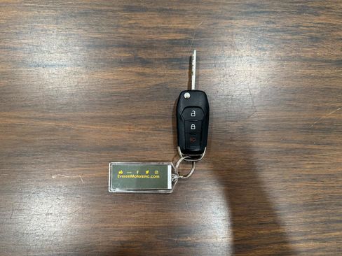 Used 2022 Ford F250 XL w/ Power Equipment Group AWD/4WD image 10