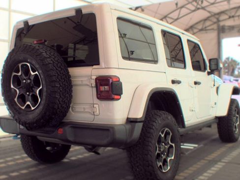 Used 2023 Jeep Wrangler Unlimited Rubicon 4xe AWD/4WD image 5