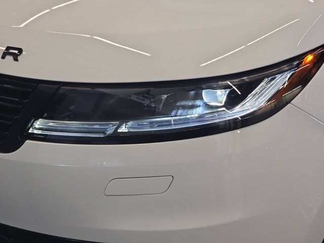 New 2026 Land Rover Range Rover Sport SE AWD/4WD image 21