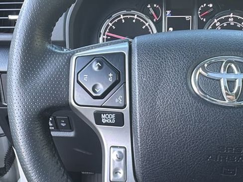 Used 2022 Toyota 4Runner Limited image 17