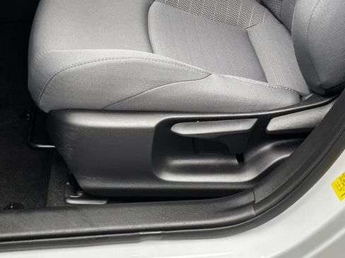 Used 2026 Toyota Corolla SE w/ SE Package FWD image 13