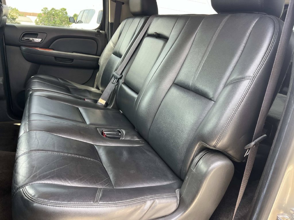 Used 2014 GMC Yukon XL SLT RWD image 18