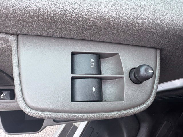 Used 2024 Chevrolet Express 2500 w/ Driver Convenience Package RWD image 11