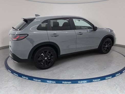 Used 2024 Honda HR-V Sport image 6