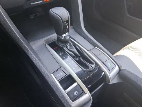 Used 2018 Honda Civic LX-P image 21