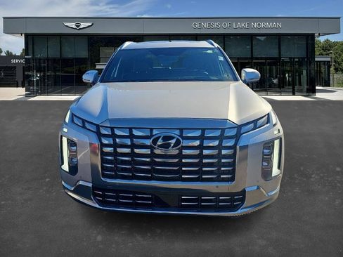 Used 2025 Hyundai Palisade Calligraphy image 7
