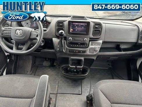 Used 2025 RAM ProMaster 2500 w/ Convenience Group FWD image 12