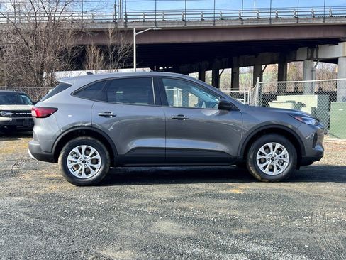 New 2026 Ford Escape Active w/ Active Premium Tech Pack image 3