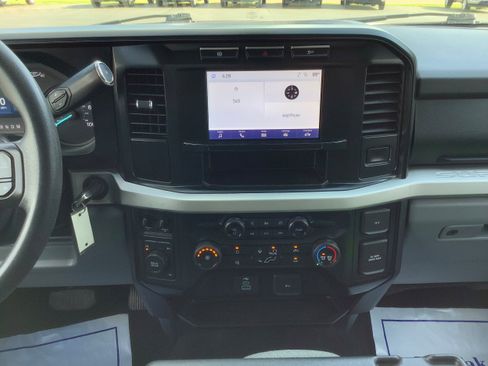 Used 2024 Ford F250 XLT AWD/4WD image 9